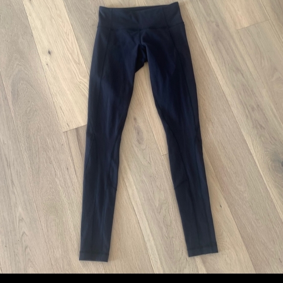 Lululemon wunder under - Picture 3 of 5